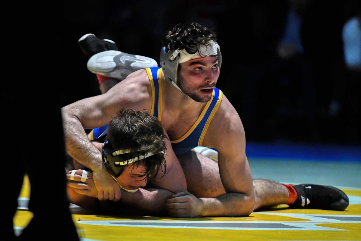 S_Wrestling-v-Virginia_HL_1