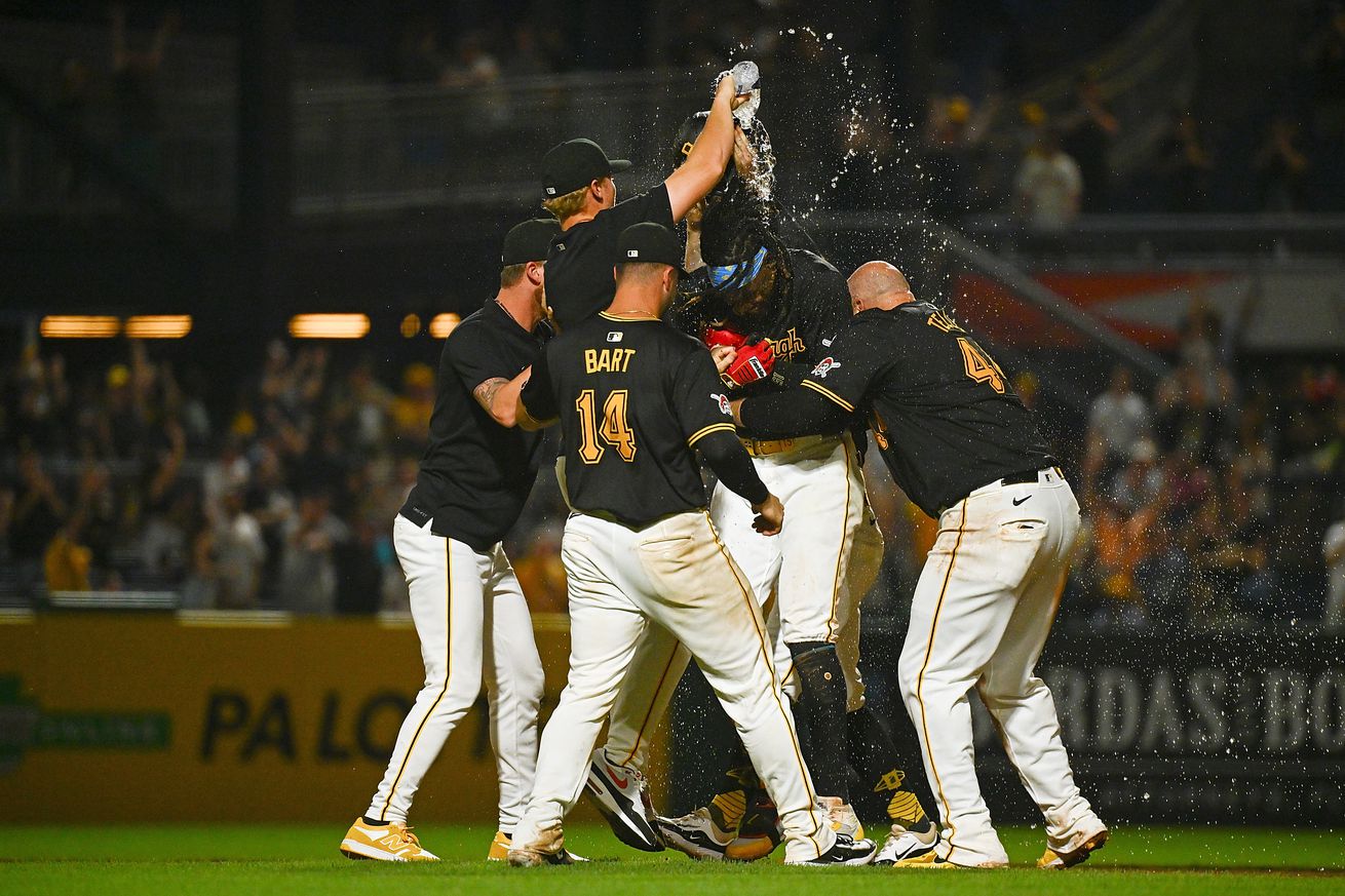 St. Louis Cardinals v Pittsburgh Pirates