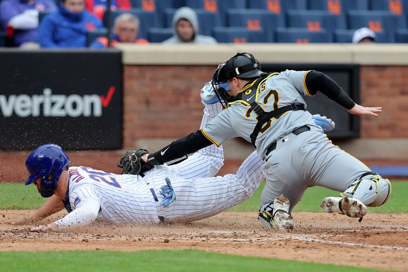 MLB: Pittsburgh Pirates at New York Mets