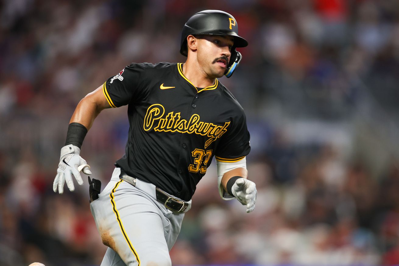 MLB: Pittsburgh Pirates at Atlanta Braves