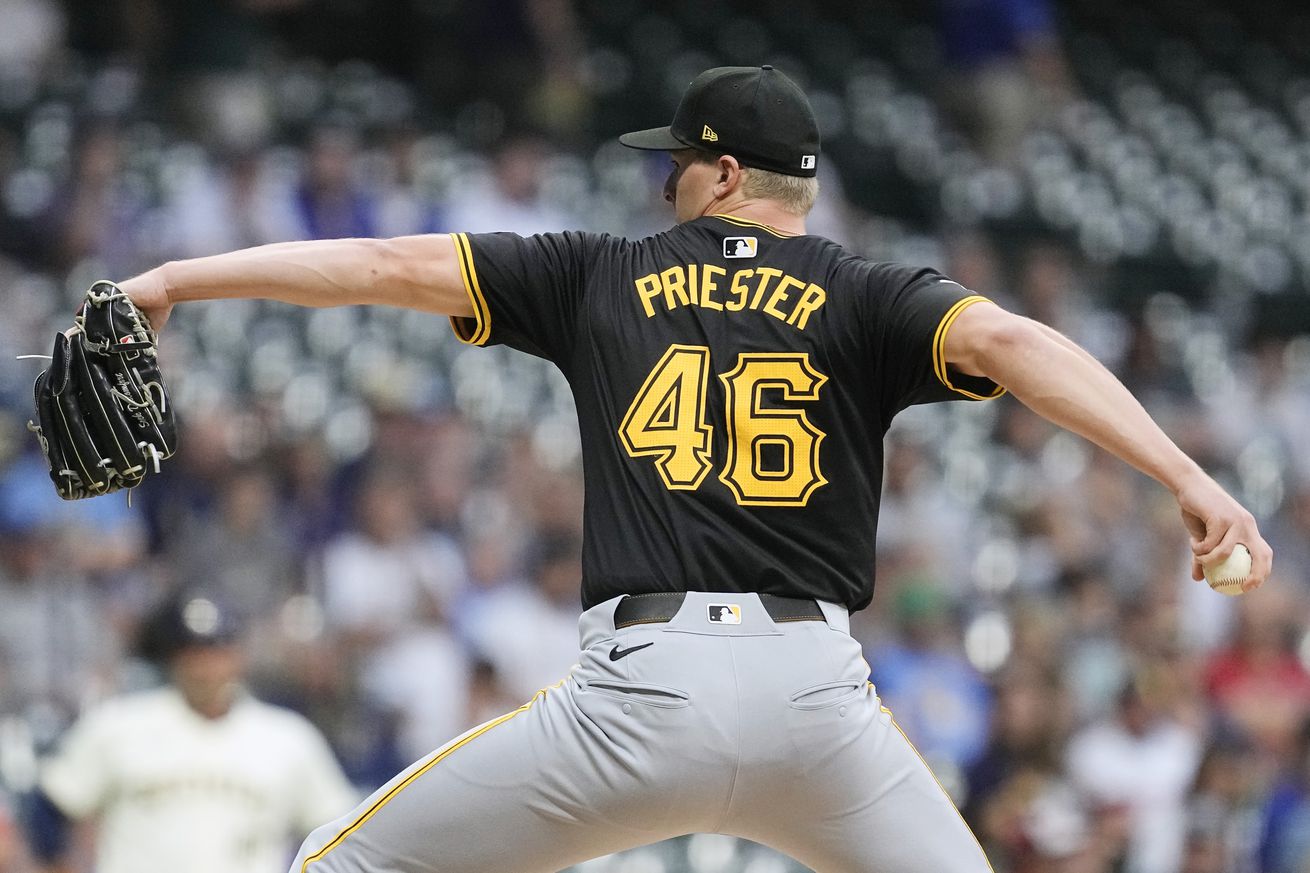 MLB: Pittsburgh Pirates at Milwaukee Brewers