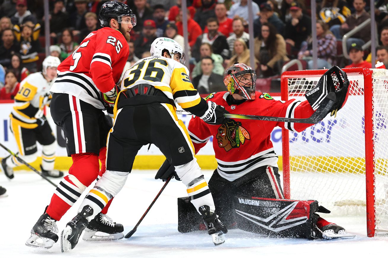 Pittsburgh Penguins v Chicago Blackhawks