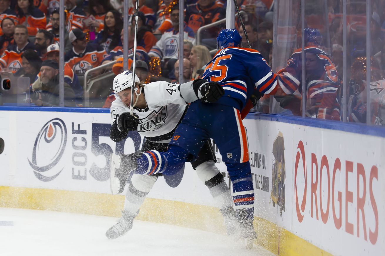 Los Angeles Kings v Edmonton Oilers - Game Two