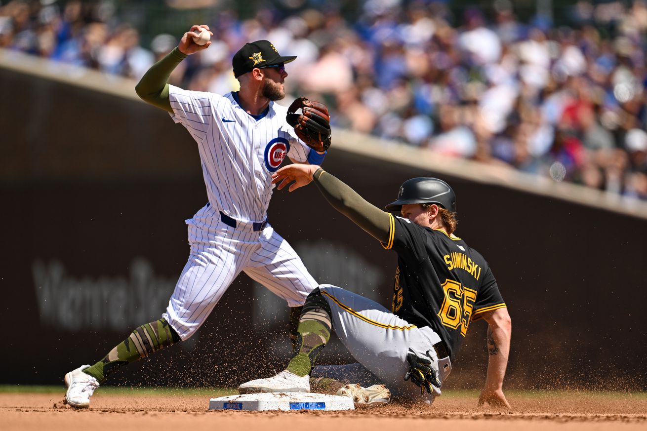 Pittsburgh Pirates v Chicago Cubs