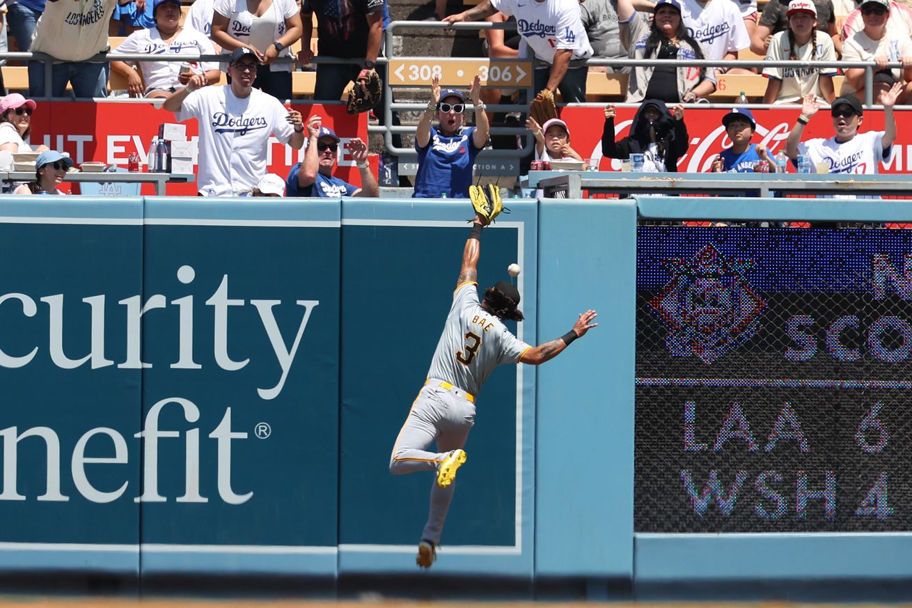 MLB: Pittsburgh Pirates at Los Angeles Dodgers