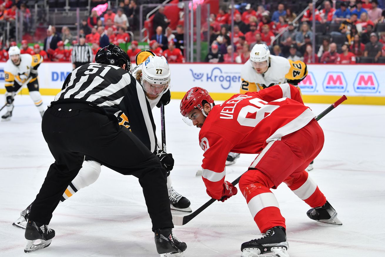 NHL: APR 23 Penguins at Red Wings