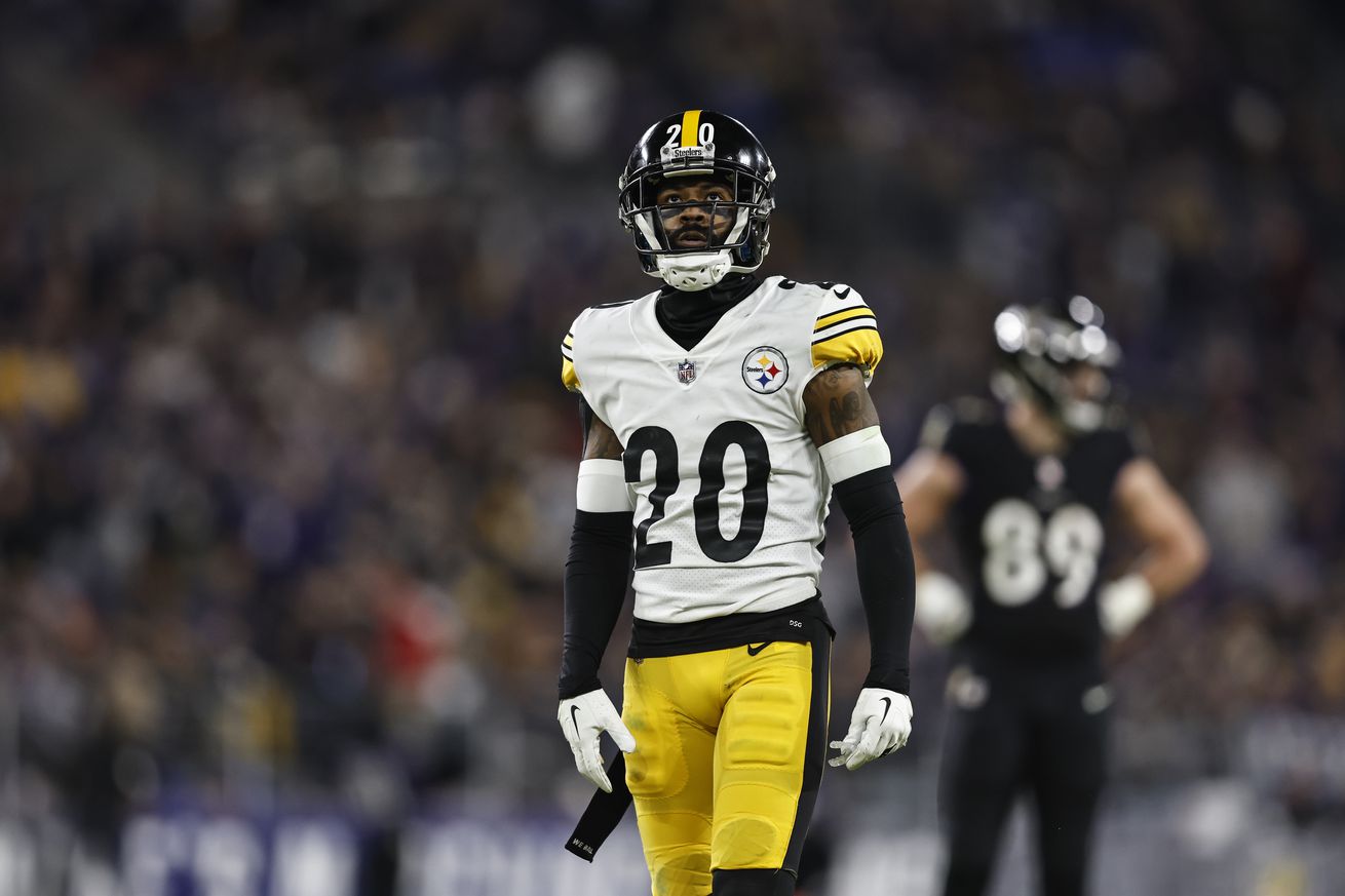 Cameron Sutton #20 of the Pittsburgh Steelers looks on during an NFL football game between the Baltimore Ravens and the Pittsburgh Steelers at M&T Bank Stadium on January 01, 2023 in Baltimore, Maryland.