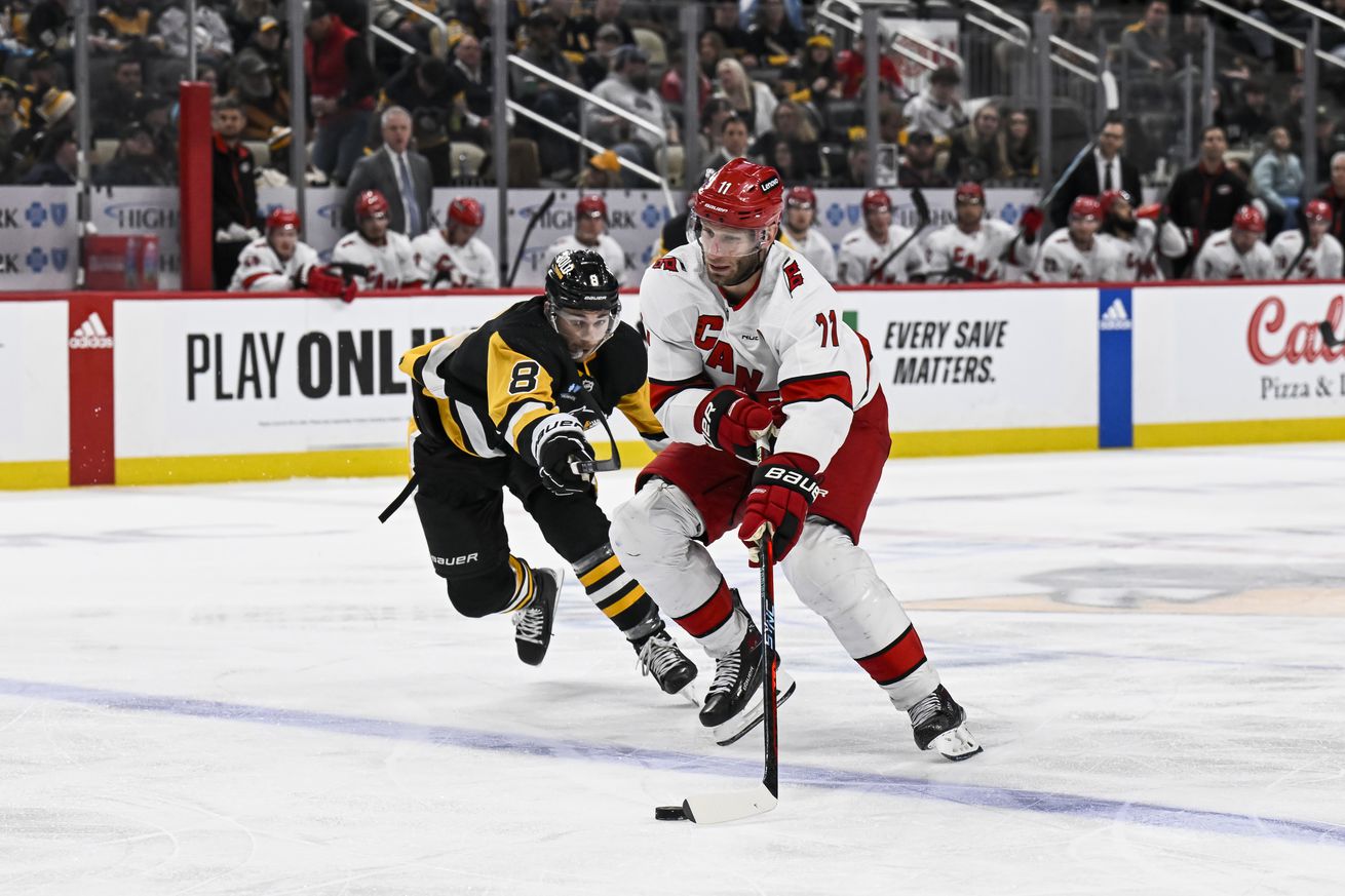 NHL: MAR 26 Hurricanes at Penguins