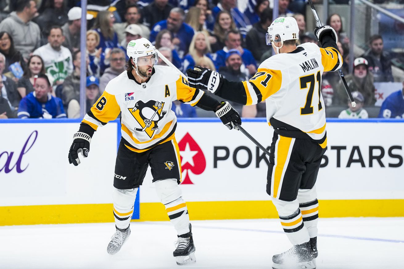 Pittsburgh Penguins v Toronto Maple Leafs