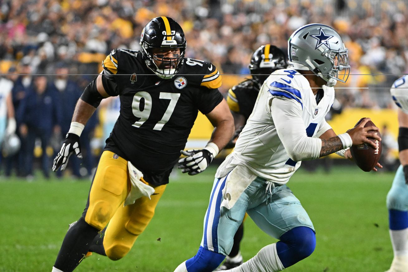 NFL: Dallas Cowboys at Pittsburgh Steelers