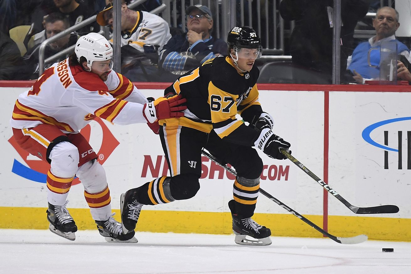 Calgary Flames v Pittsburgh Penguins