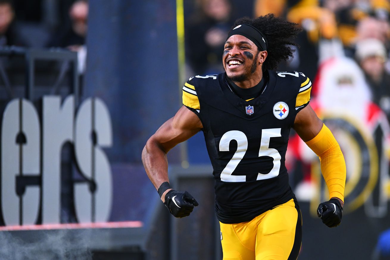 Eric Rowe #25 of the Pittsburgh Steelers enters the field prior to a game against the Cincinnati Bengals at Acrisure Stadium on December 23, 2023 in Pittsburgh, Pennsylvania.