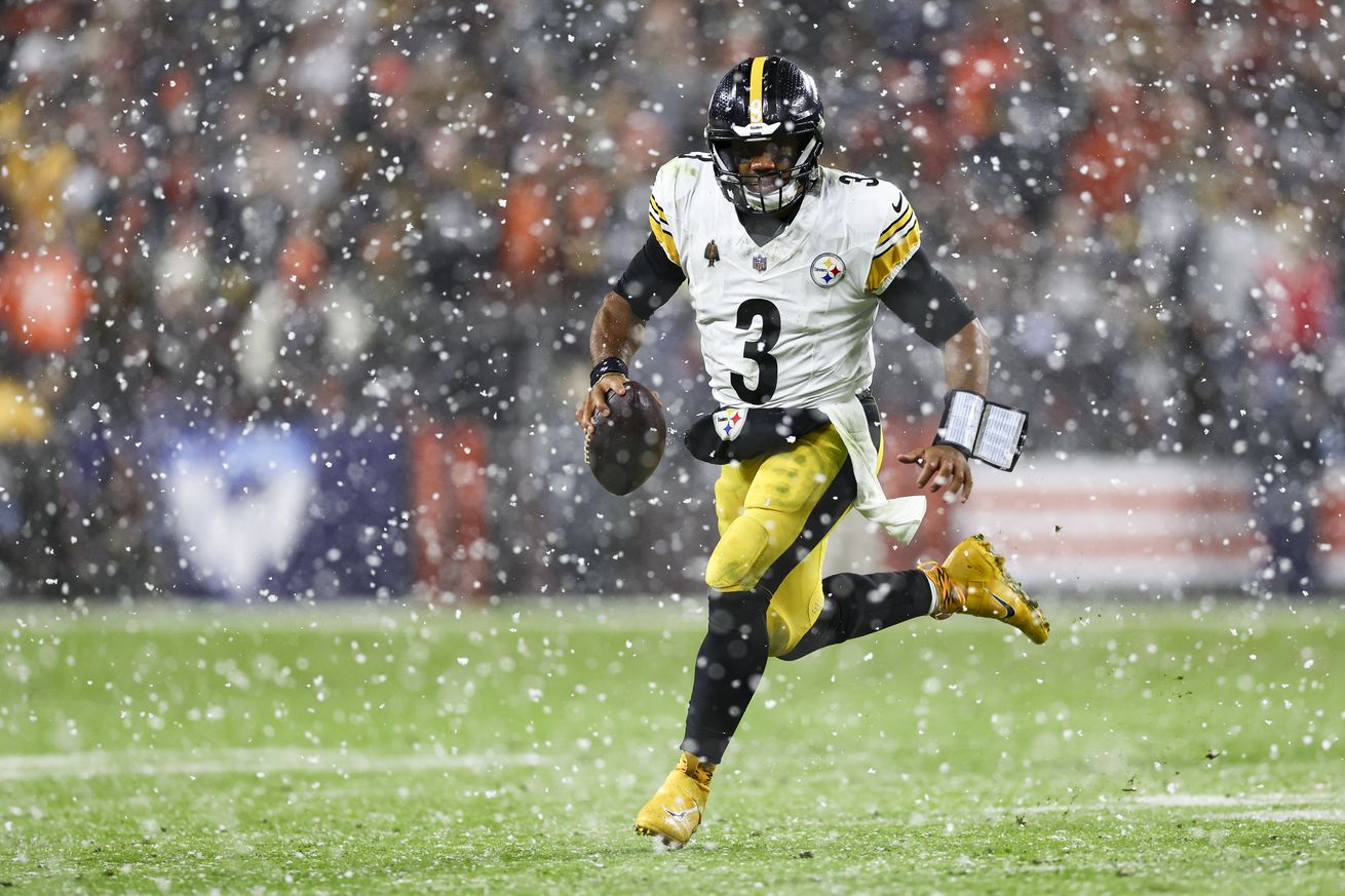 Russell Wilson #3 of the Pittsburgh Steelers carries the ball during the second half of an NFL football game against the Cleveland Browns at Huntington Bank Field on November 21, 2024 in Cleveland, Ohio.