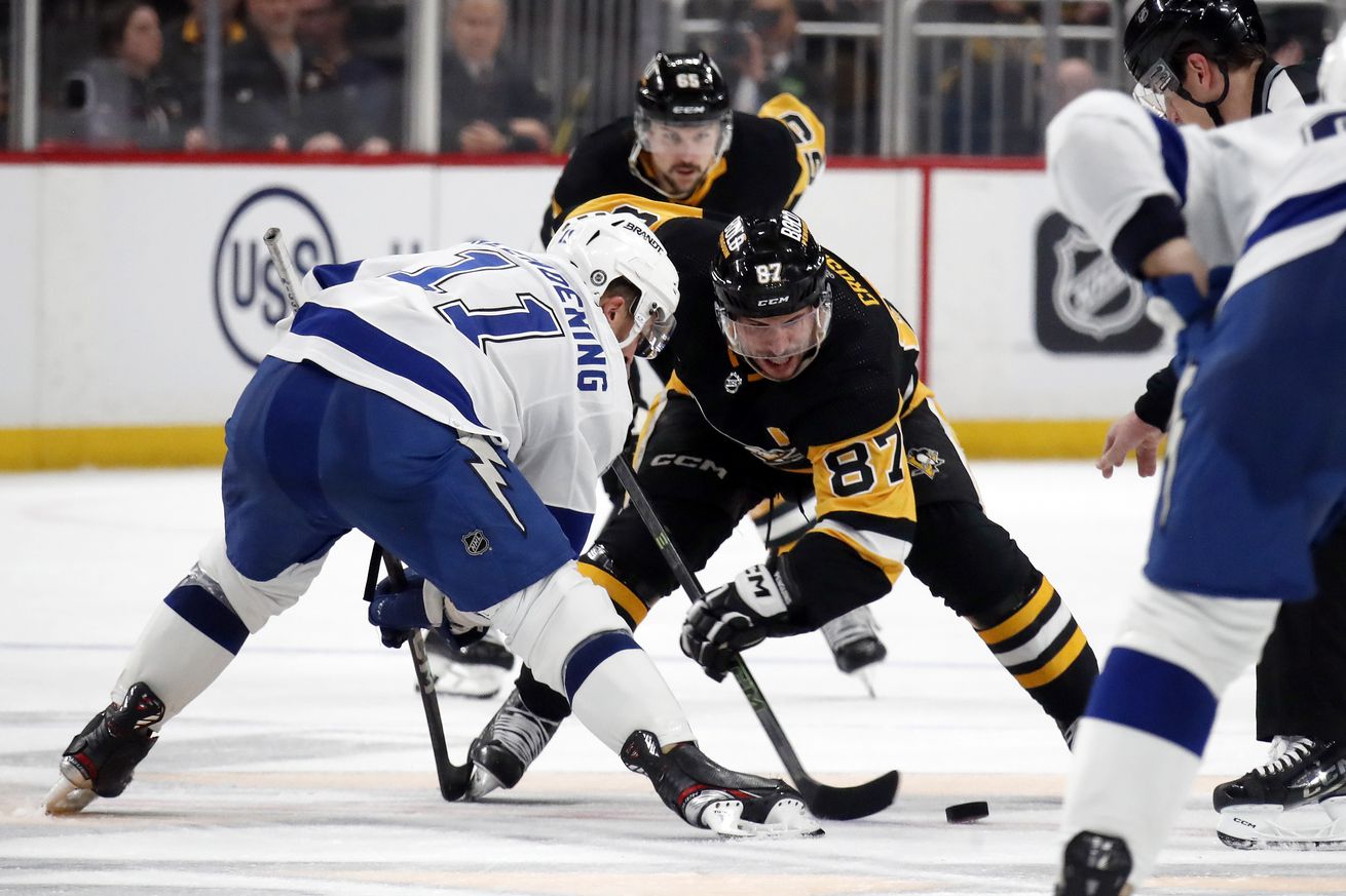 NHL: Tampa Bay Lightning at Pittsburgh Penguins