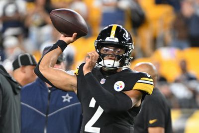 Pittsburgh Steelers quarterback Justin Fields warms up as a primetime matchup against the Dallas Cowboys looms on Sunday Night Football.