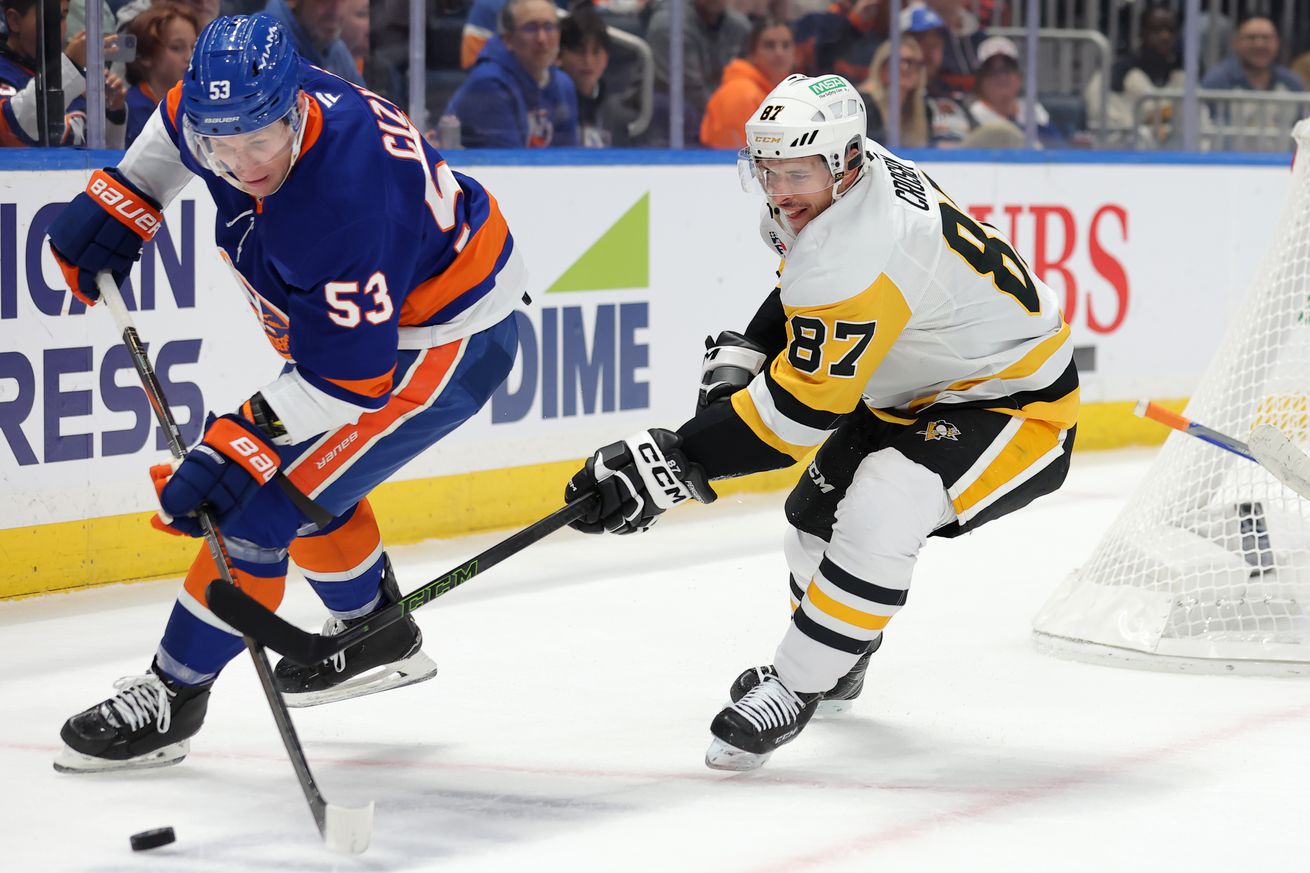 NHL: Pittsburgh Penguins at New York Islanders