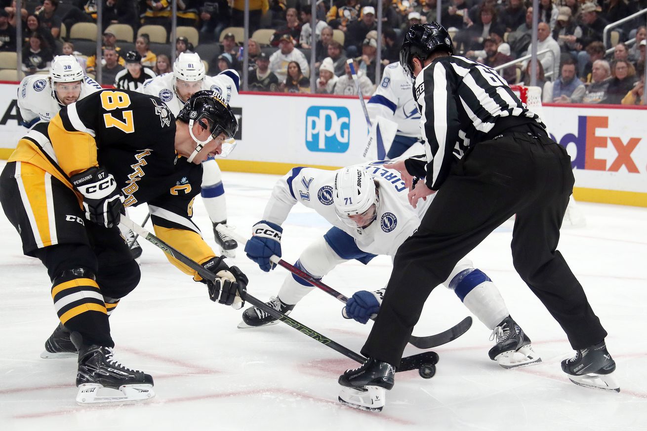 NHL: Tampa Bay Lightning at Pittsburgh Penguins