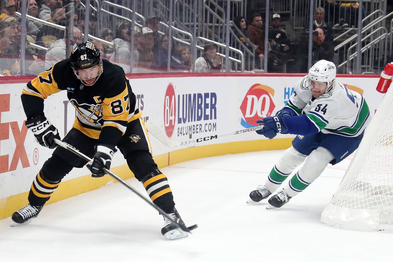 NHL: Vancouver Canucks at Pittsburgh Penguins