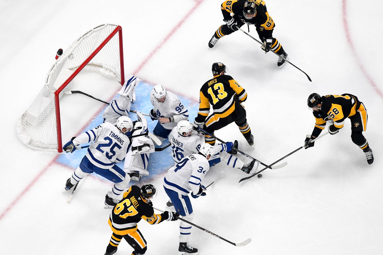 Toronto Maple Leafs v Pittsburgh Penguins