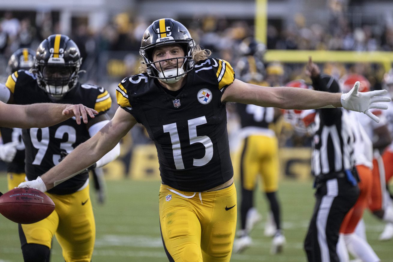 Pittsburgh Steelers wide receiver Ben Skowronek (15) celebrates after recovering a muffed punt in the fourth quarter during the game between the Pittsburgh Steelers and the Cleveland Browns at Acrisure Stadium on December 8, 2024 in Pittsburgh, PA.