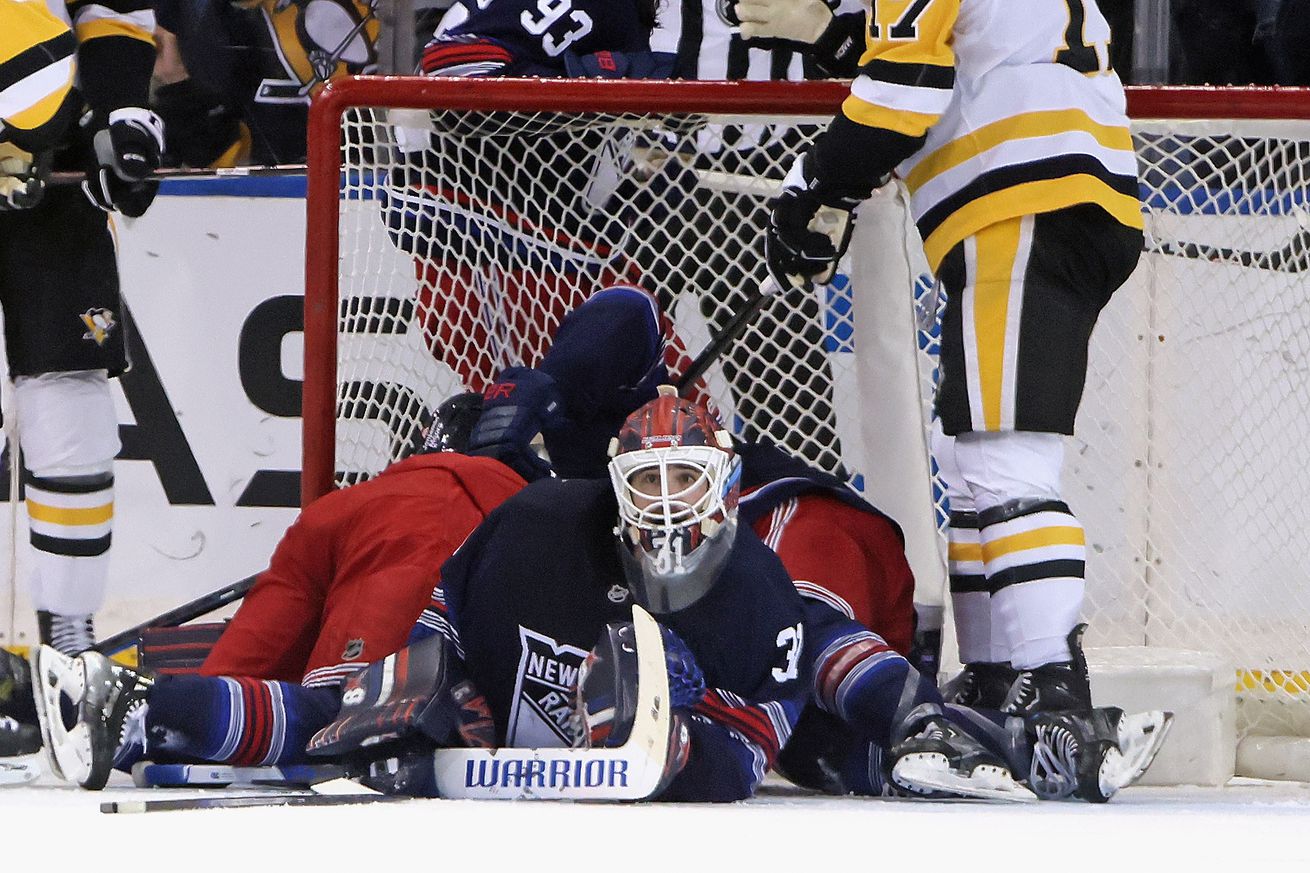 Pittsburgh Penguins v New York Rangers