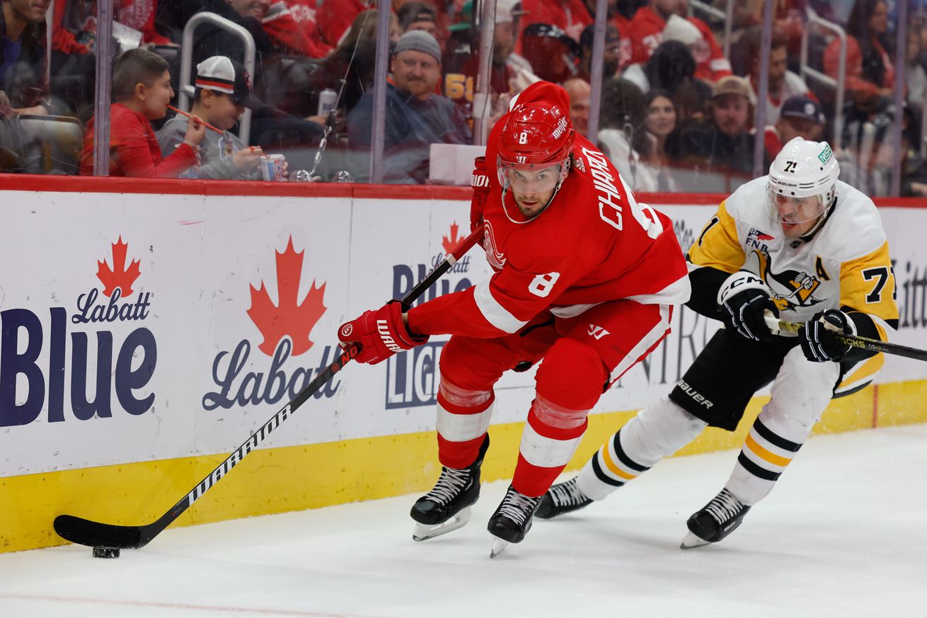 NHL: Pittsburgh Penguins at Detroit Red Wings