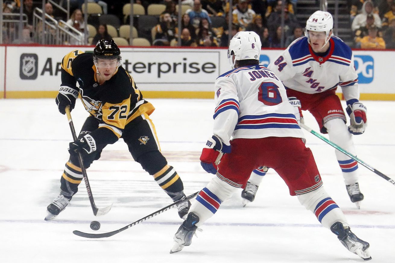 NHL: New York Rangers at Pittsburgh Penguins