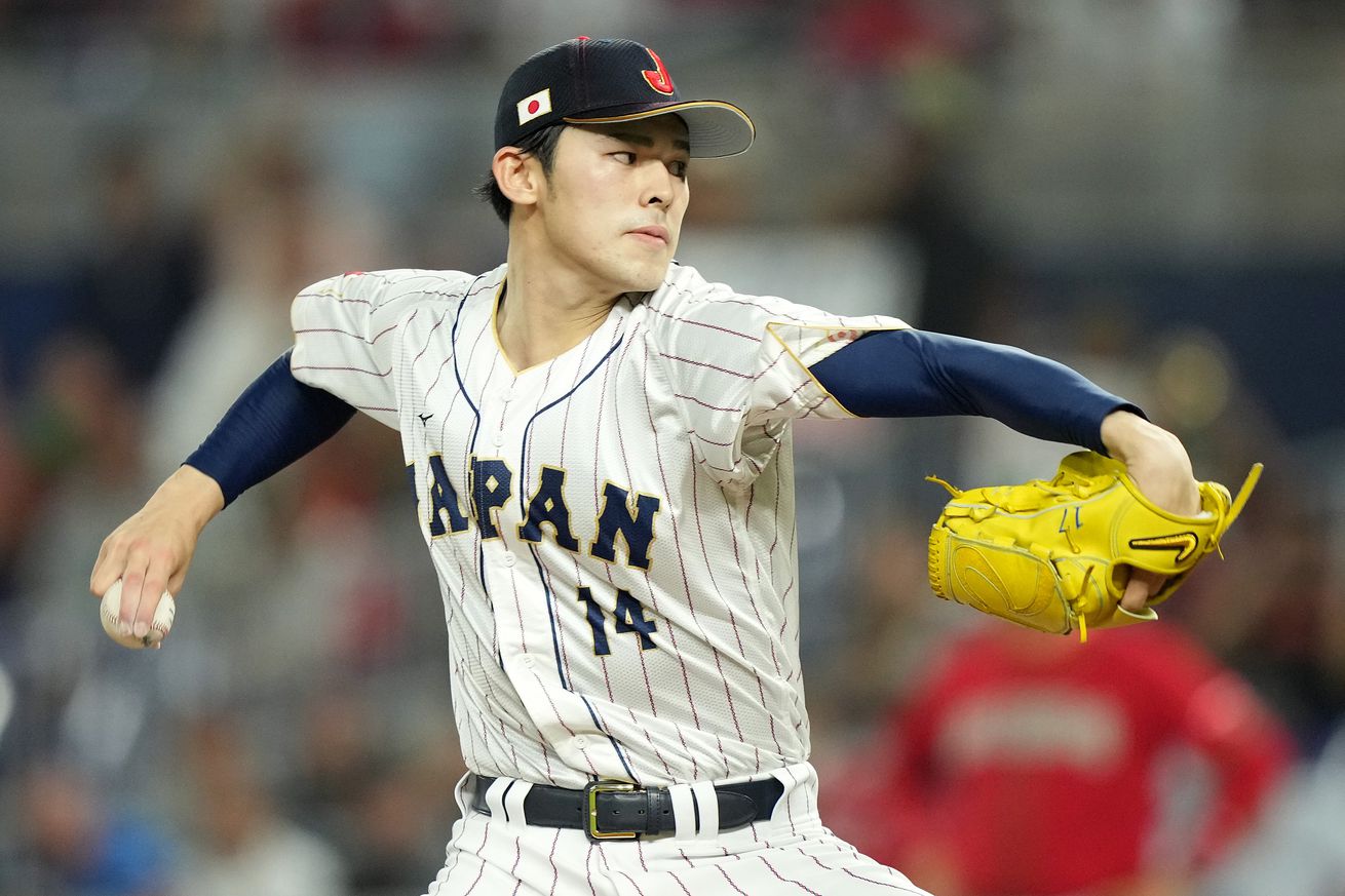 World Baseball Classic Semifinals: Mexico v Japan