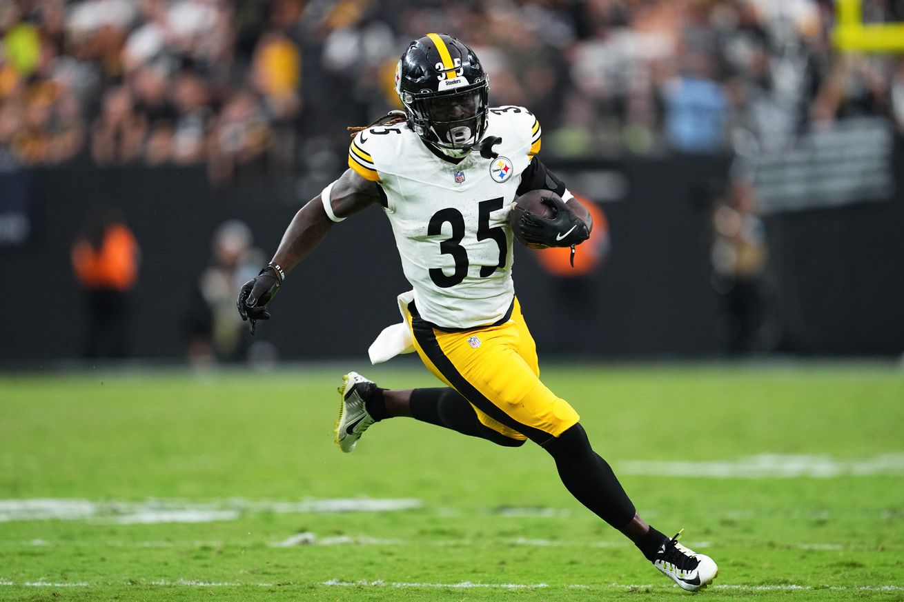 Jonathan Ward #35 of the Pittsburgh Steelers runs the ball up the field in the fourth quarter of a game against the Las Vegas Raiders at Allegiant Stadium on October 13, 2024 in Las Vegas, Nevada.