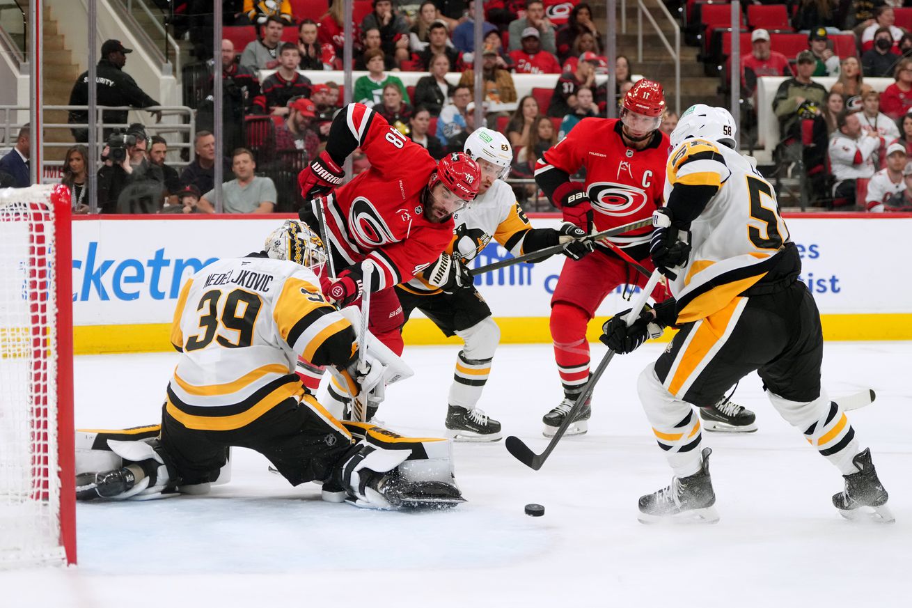 Pittsburgh Penguins v Carolina Hurricanes