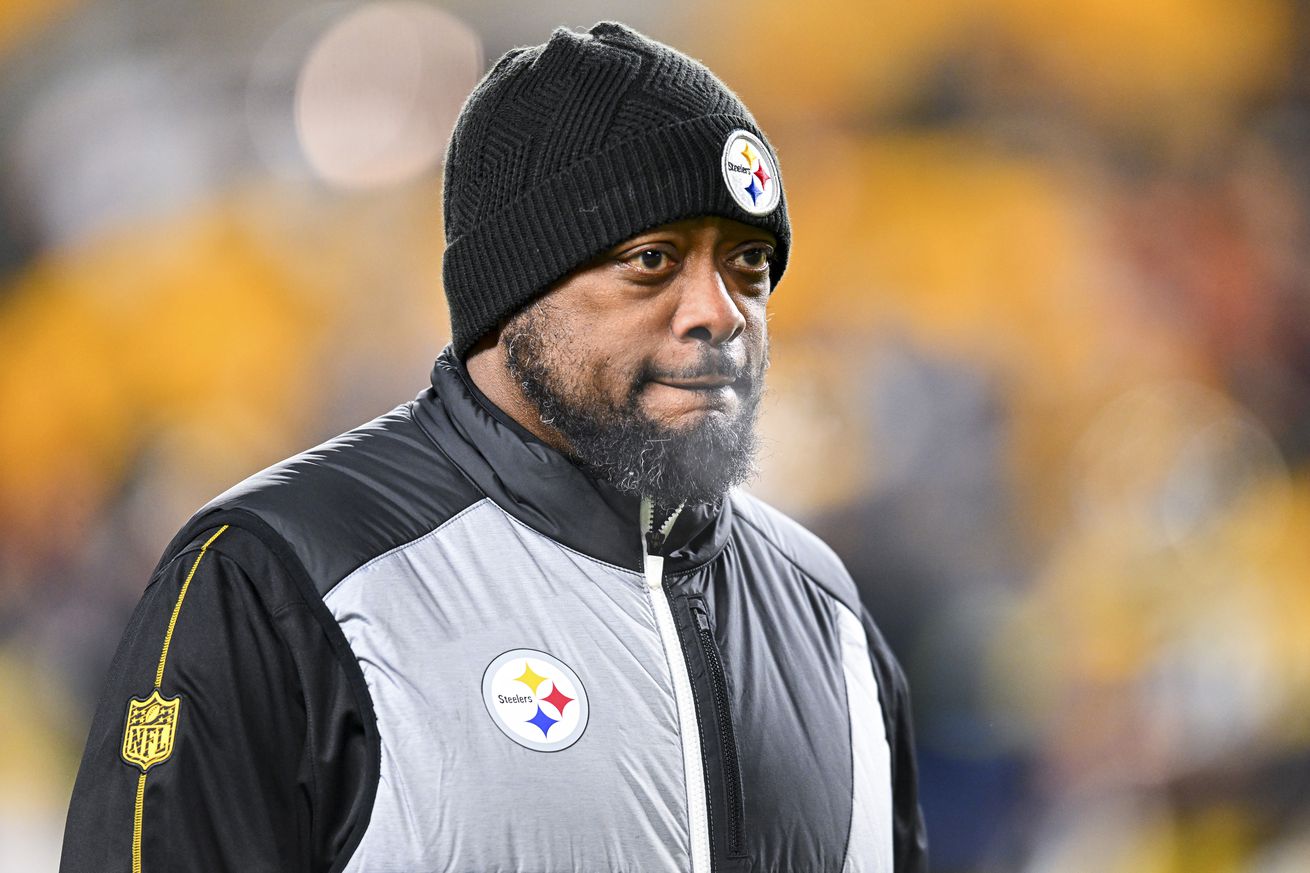 Head coach Mike Tomlin of the Pittsburgh Steelers looks on before a game against the Cincinnati Bengals at Acrisure Stadium on January 04, 2025 in Pittsburgh, Pennsylvania.