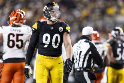 T.J. Watt #90 of the Pittsburgh Steelers walks back to the line of scrimmage in the fourth quarter of the game against the Cincinnati Bengals at Acrisure Stadium on January 4, 2025 in Pittsburgh, Pennsylvania. The Bengals beat the Steelers 19-17.