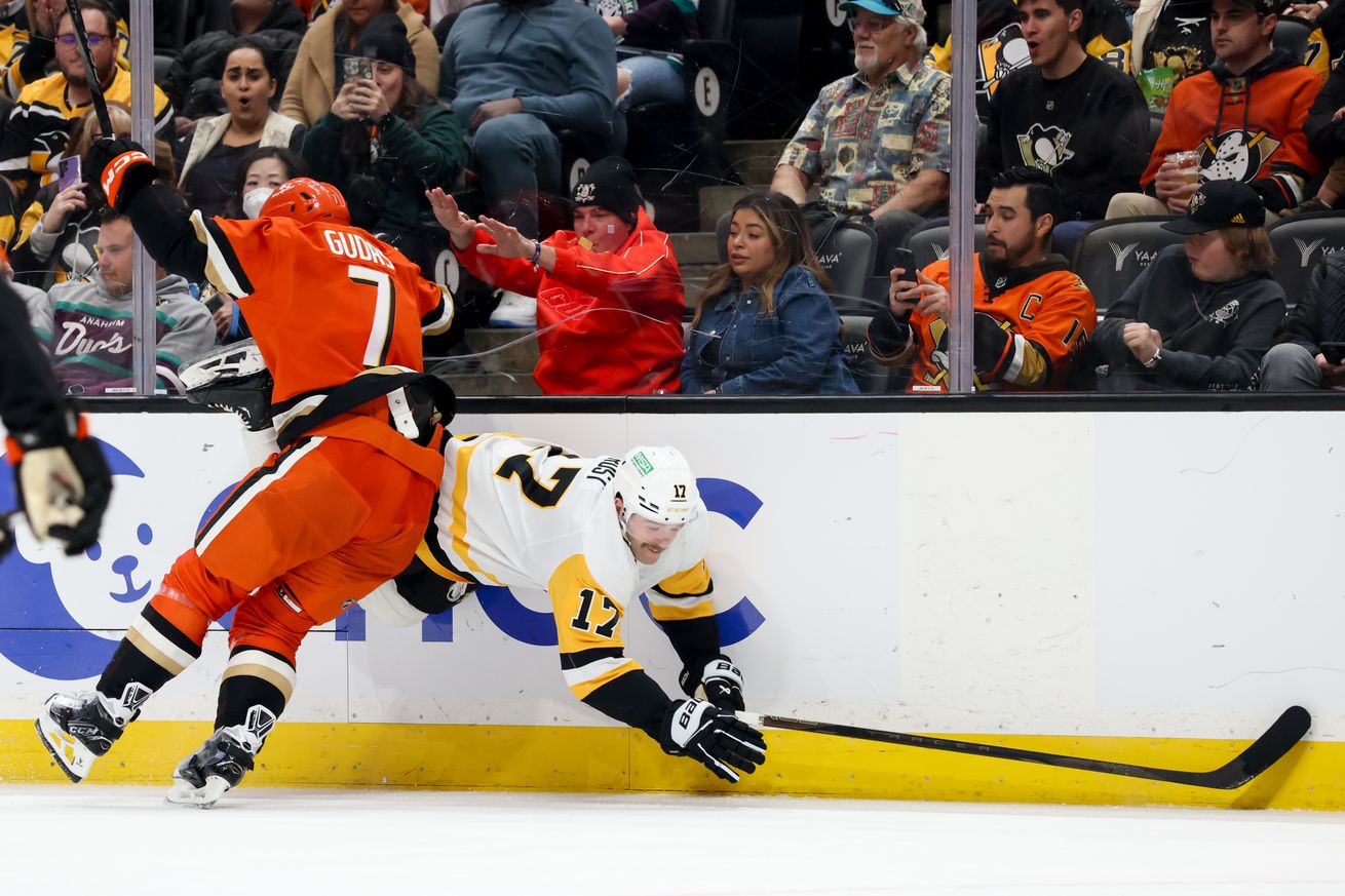 Pittsburgh Penguins v Anaheim Ducks