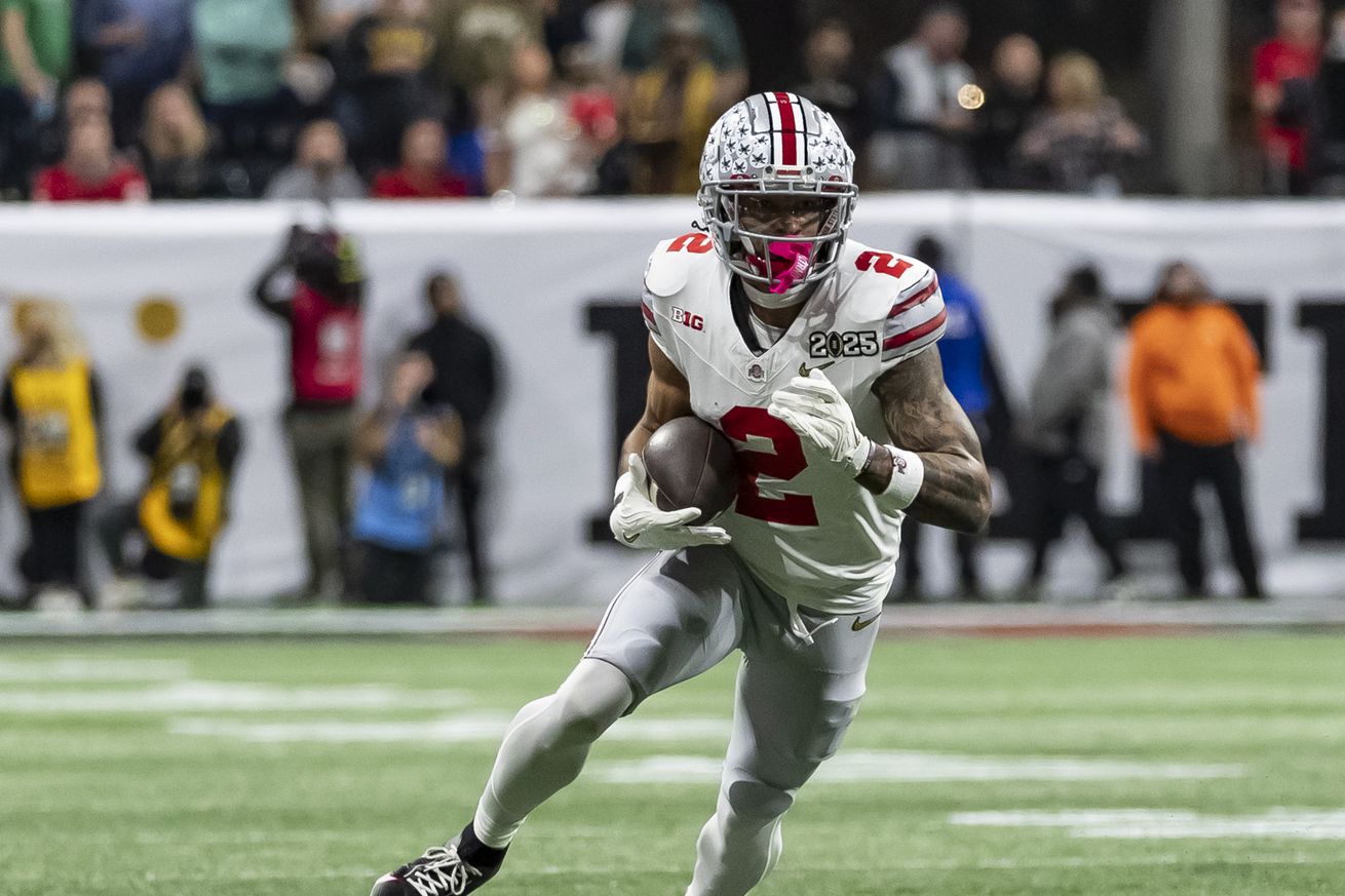 Emeka Egbuka #2 of the Ohio State Buckeyes runs after a catch during a game between the Ohio State Buckeyes and the Notre Dame Fighting Irish at Mercedes-Benz Stadium on January 20, 2025 in Atlanta, Georgia.