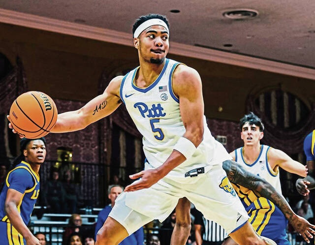 Pitt’s Ishmael Leggett reaches for the ball against LSU on Friday, Nov. 22, 2024, in the Greenbrier Tipoff in White Sulpher Springs, W.Va.