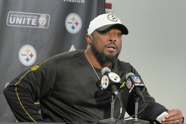 Steelers head coach Mike Tomlin talks with the media after Saturday’s loss to Bengals in Pittsburgh.