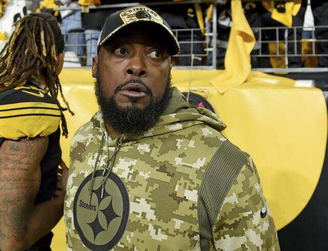 It doesn’t look like Steelers head coach Mike Tomlin is going anywhere.