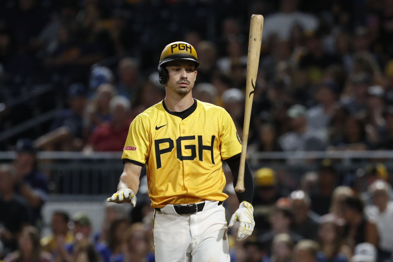 MLB: Kansas City Royals at Pittsburgh Pirates