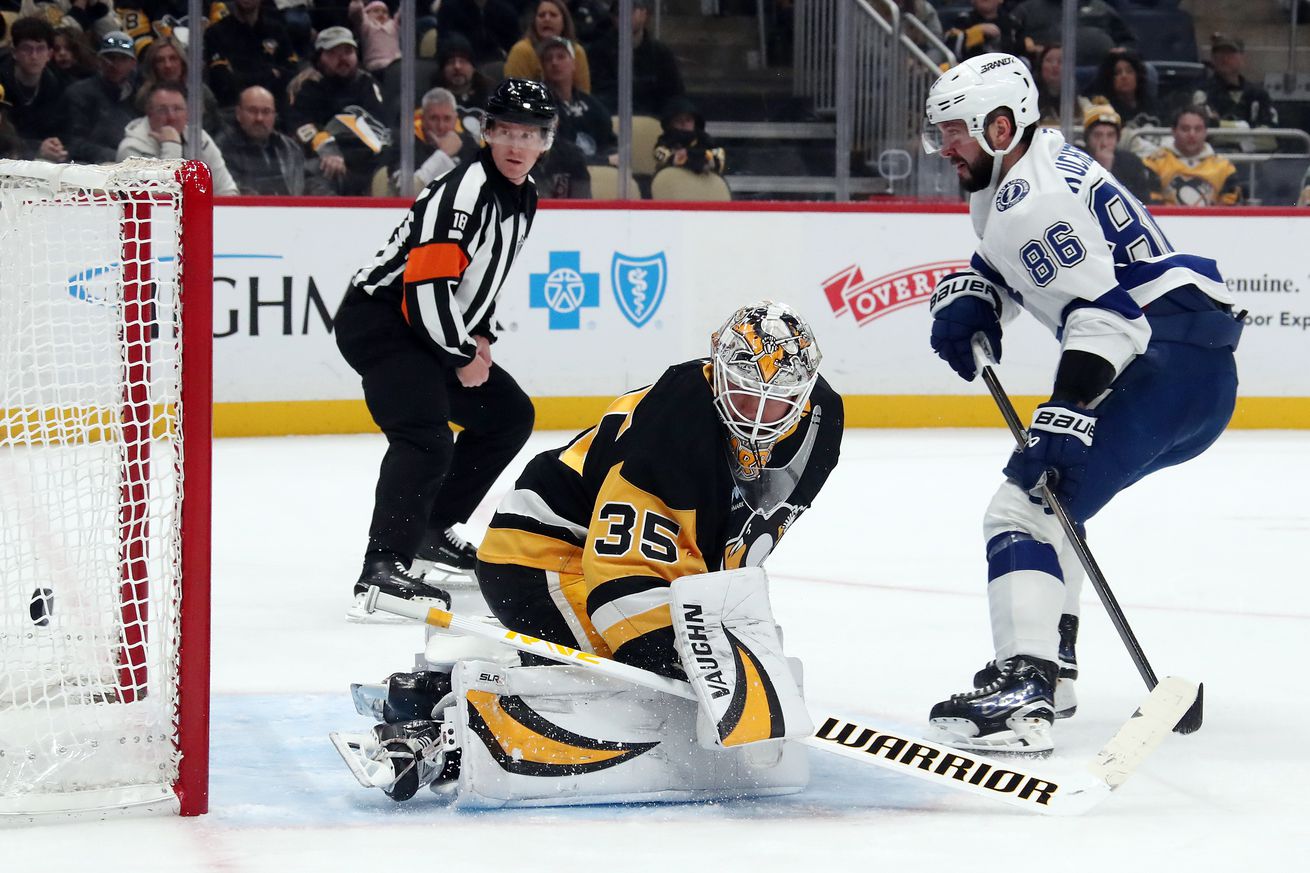 NHL: Tampa Bay Lightning at Pittsburgh Penguins