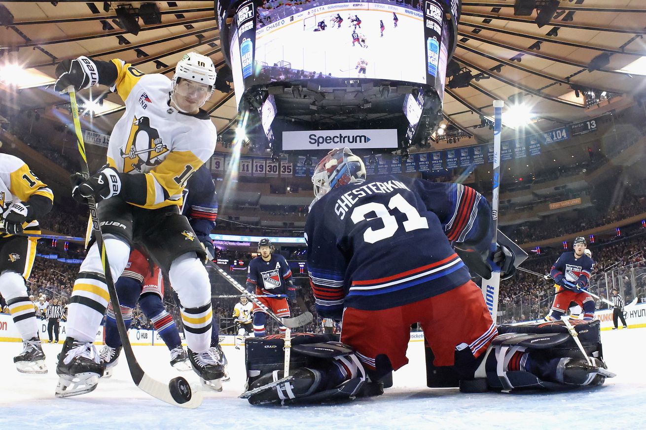 Pittsburgh Penguins v New York Rangers