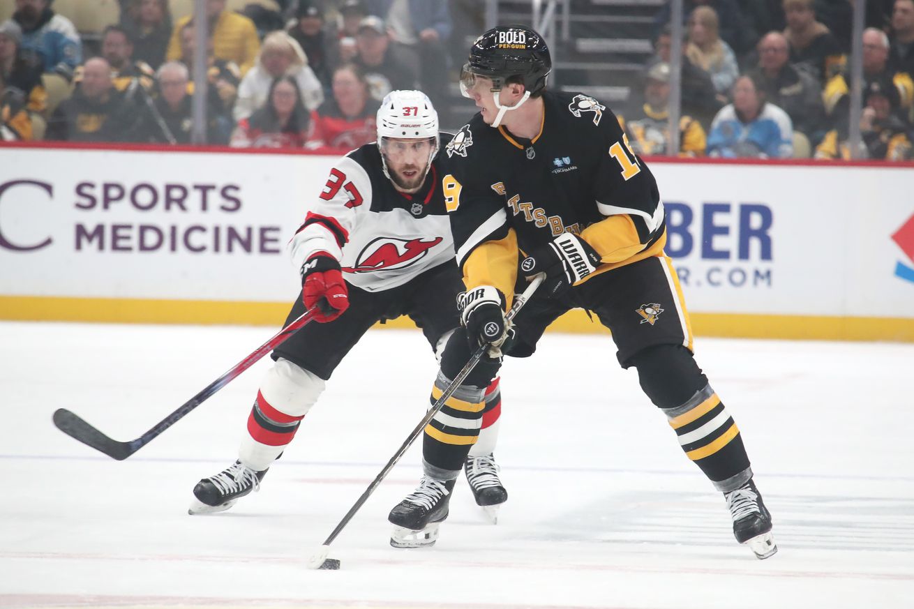 NHL: New Jersey Devils at Pittsburgh Penguins