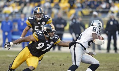 Oakland Raiders v Pittsburgh Steelers