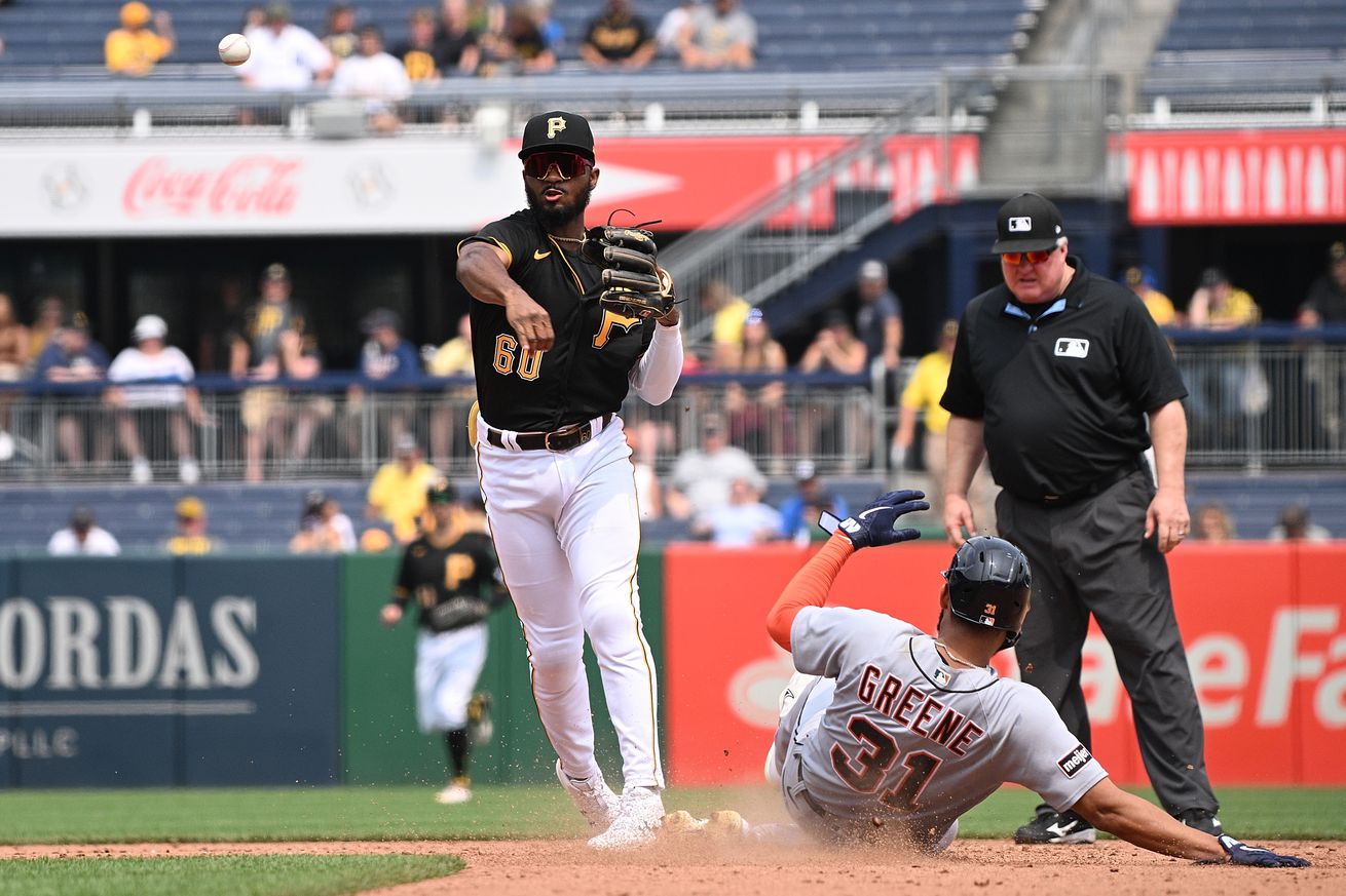 Detroit Tigers v Pittsburgh Pirates