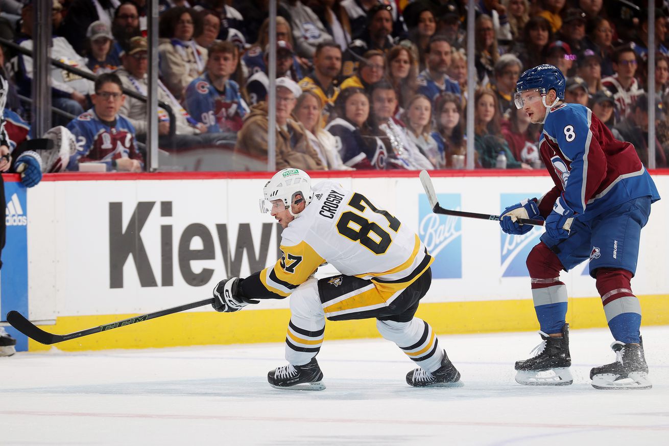 Pittsburgh Penguins v Colorado Avalanche