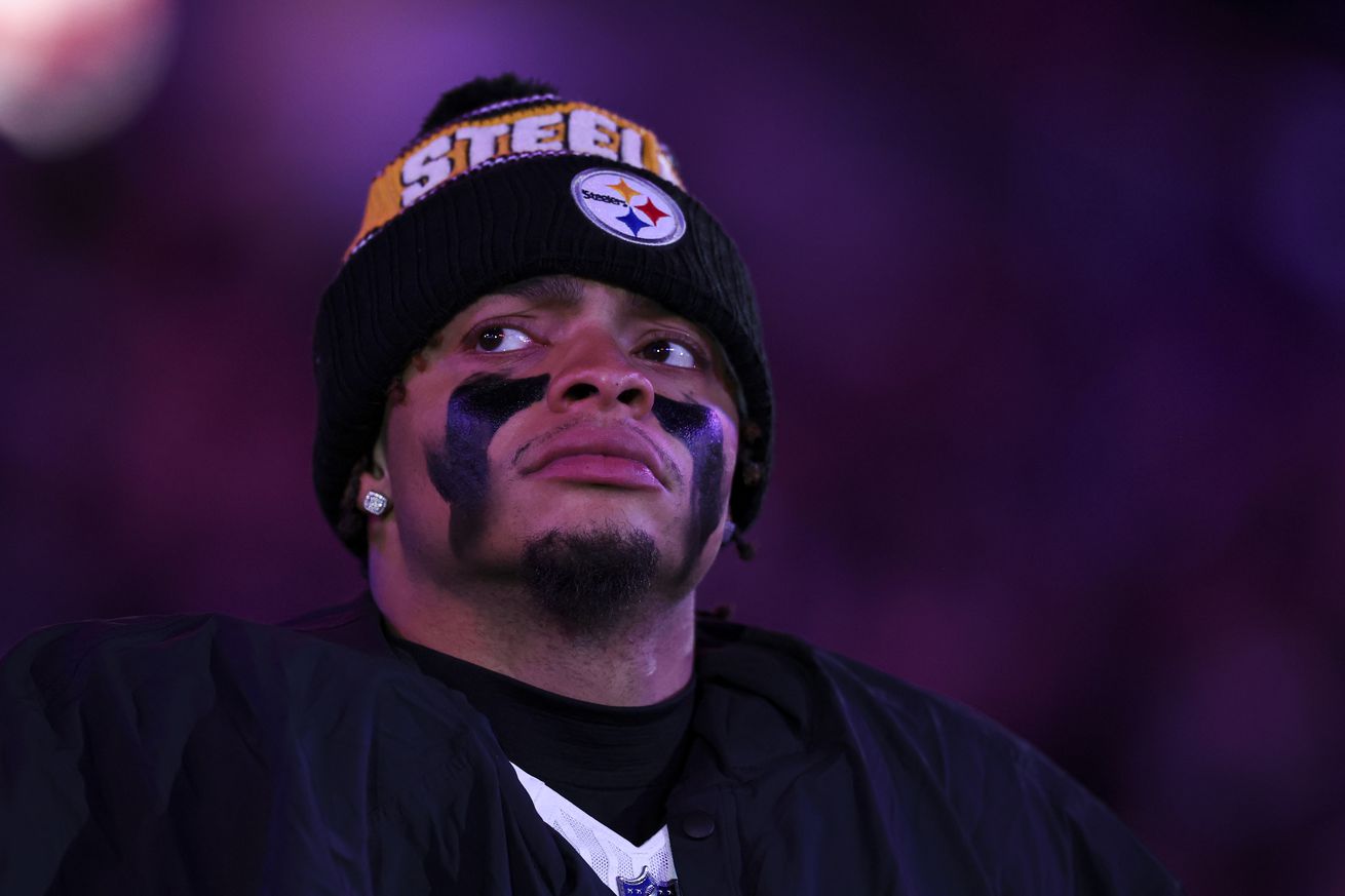 Justin Fields #2 of the Pittsburgh Steelers stands on the sidelines during the national anthem prior to an NFL football wild card playoff game against the Baltimore Ravens at M&T Bank Stadium on January 11, 2025 in Baltimore, Maryland.