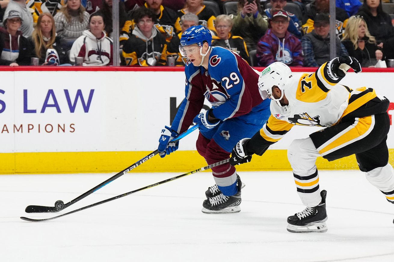 NHL: Pittsburgh Penguins at Colorado Avalanche